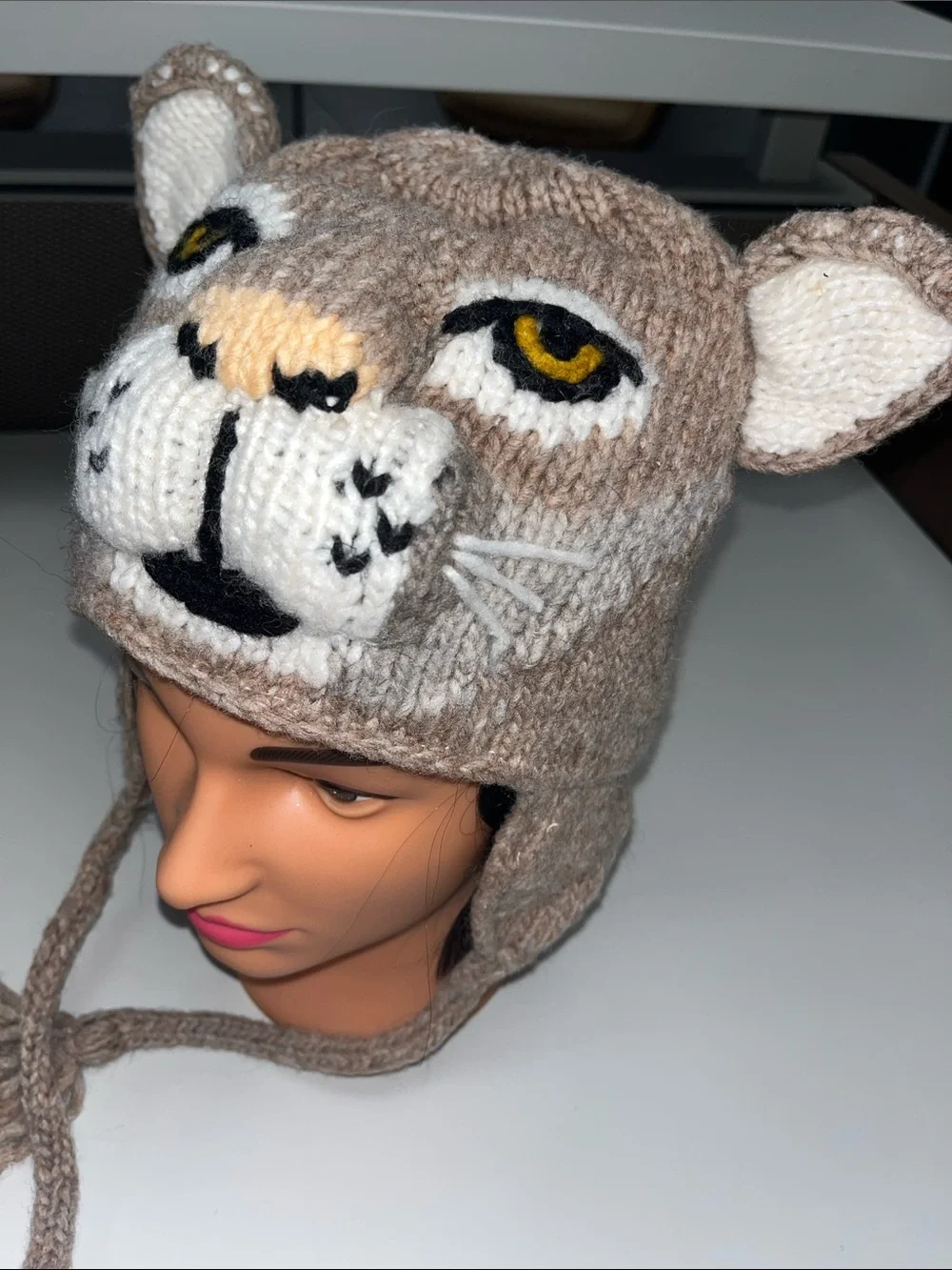 Source Unknown adult Brown and White Knit Puma / Cougar Earflap winter Hat
